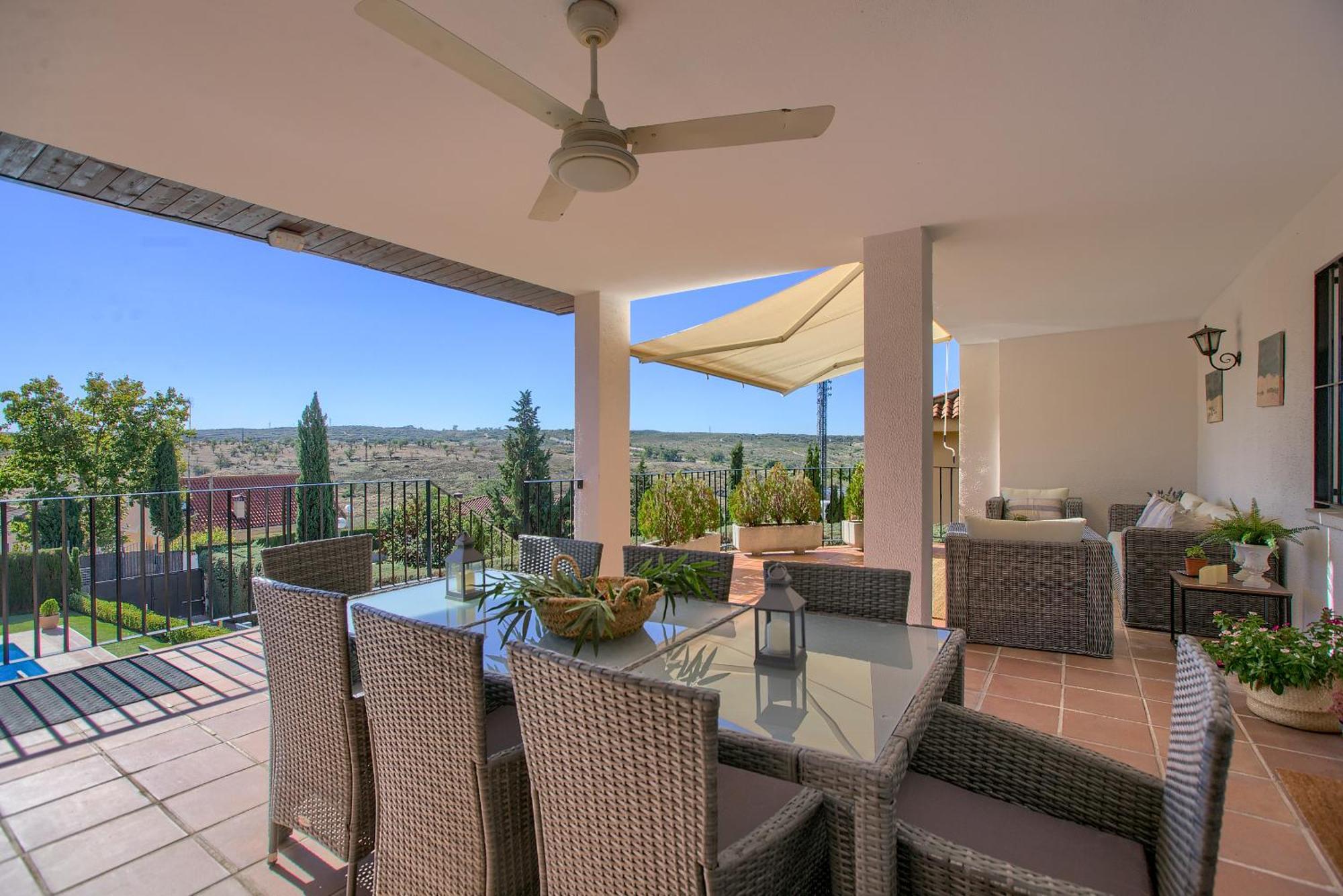 Chalet con Piscina en Aranjuez Exterior foto
